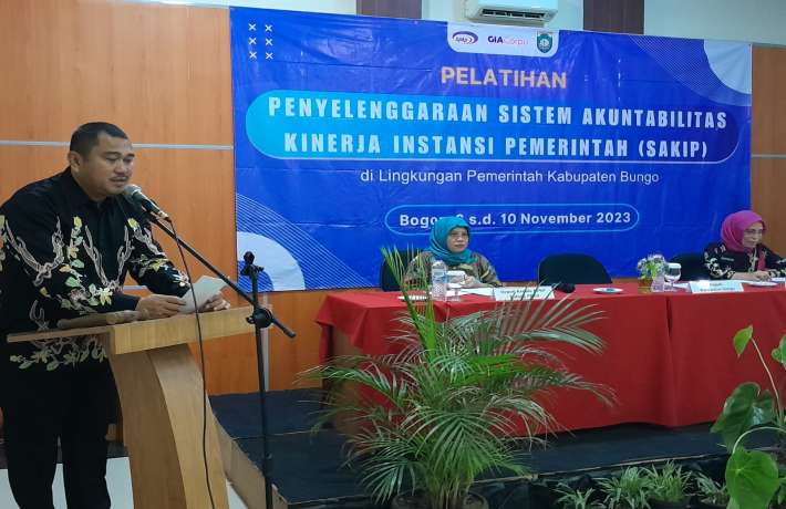 Bupati Bungo membuka secara resmi Pelatihan Implementasi SAKIP di Lingkungan Pemerintah Kab Bungo