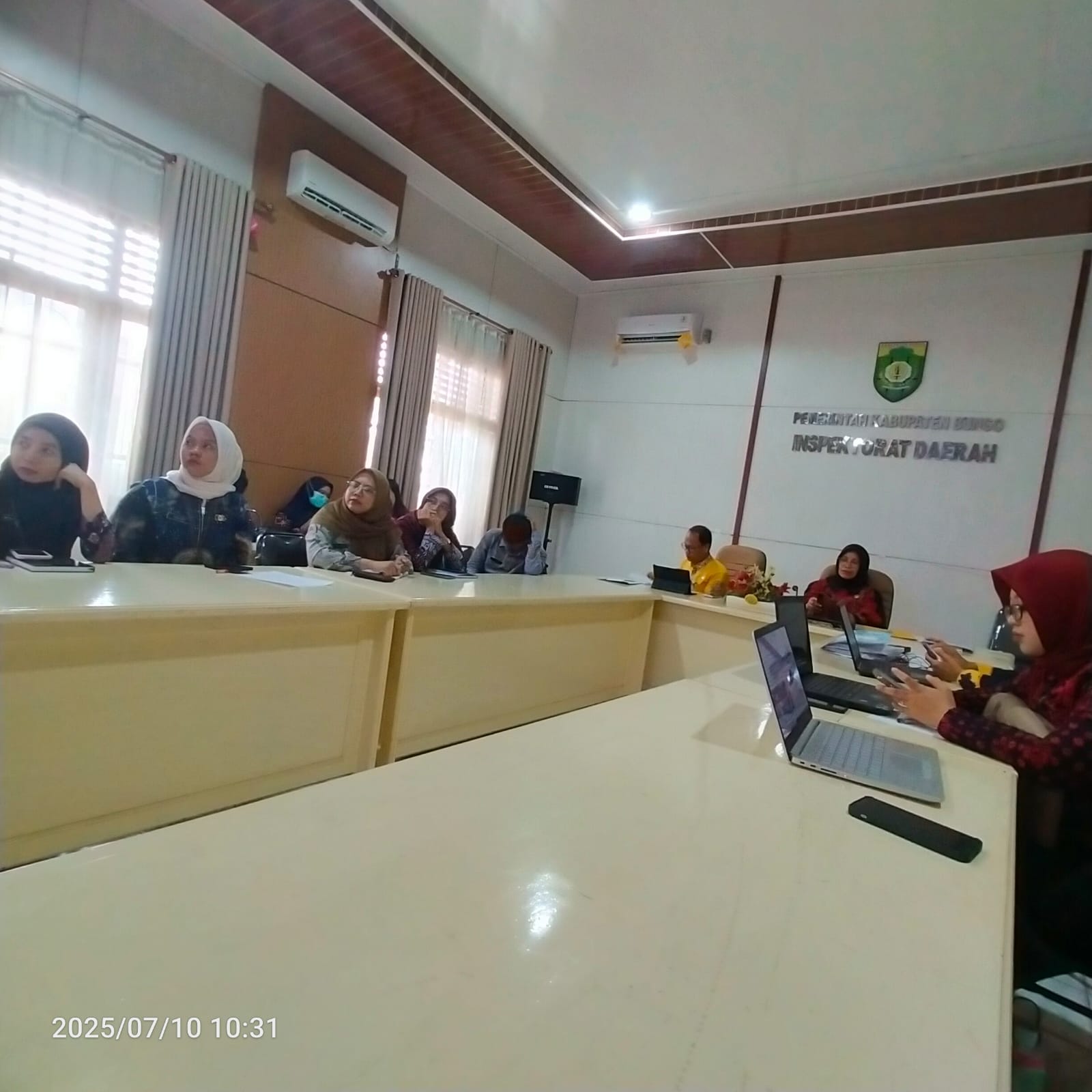 Rapat Koordinasi dan Evaluasi Pelaksanaan Penyaluran Hibah, Bansos, dan Bantuan Pemerintah